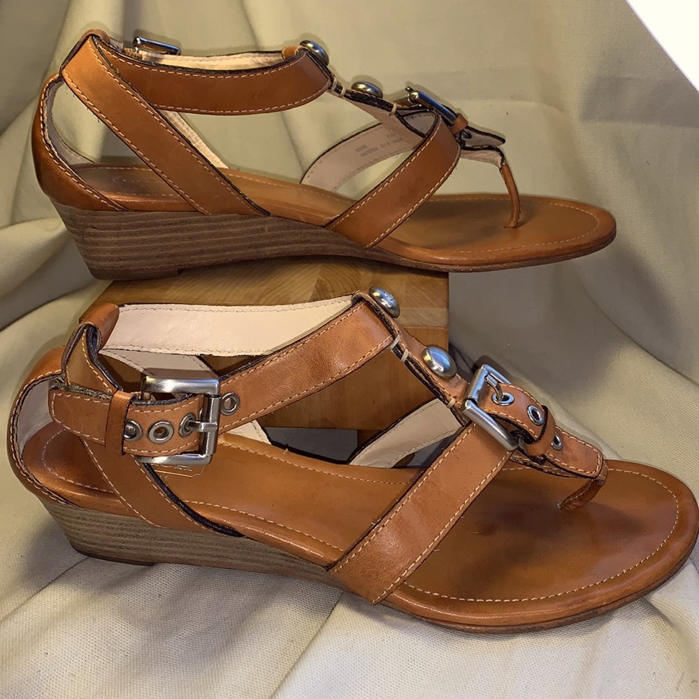 Coach slight wedge leather thong sandals EUC - Picture 6 of 16